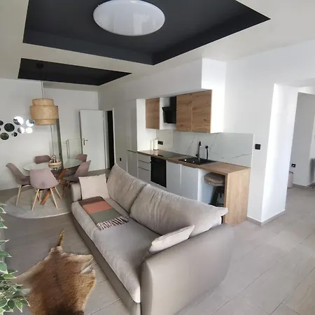 Apartment Center Rogaska - Pubyland *