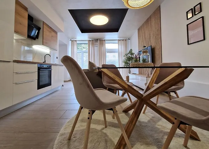 Apartament Center Rogaska - Pubyland