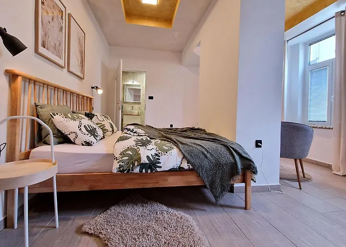 Center Rogaska - Pubyland *